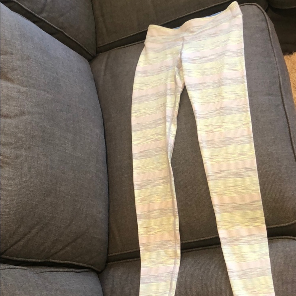 Ivivva Girls Lulumelon Size 10 leggings